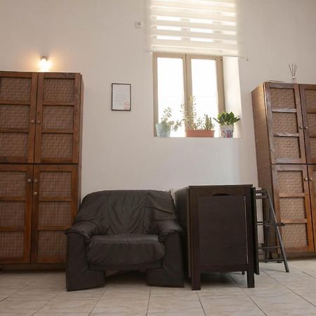 Cosy Apartment In City Centre 오라데아 외부 사진