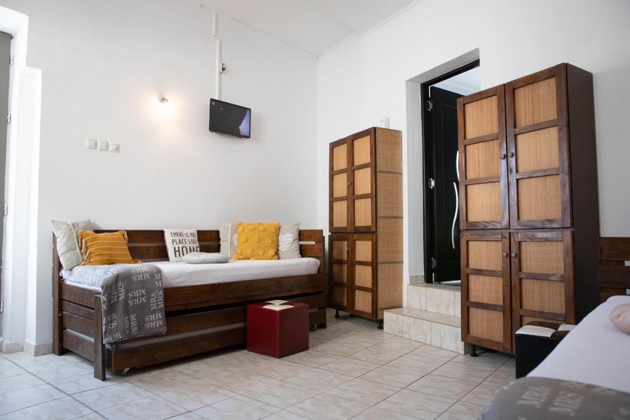 Cosy Apartment In City Centre 오라데아 외부 사진